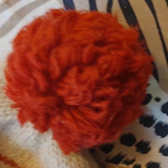 2 'Far West' T-Max Heat ToqueS - Picture 4 of 11